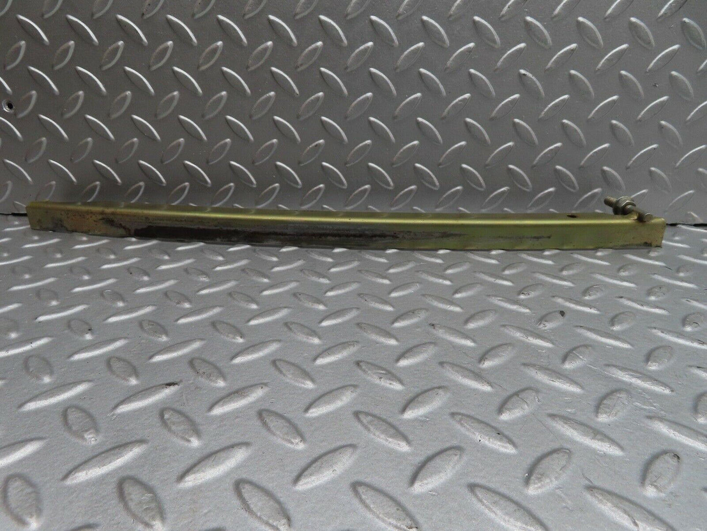 17069 Mercedes-Benz C123 280CE Coupe Left Door Window Channel