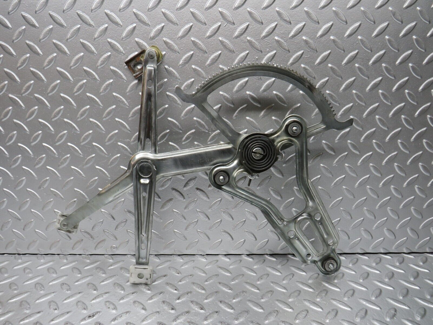 31201 Mercedes-Benz S124 220TE Wagon Front Right Power Window Regulator