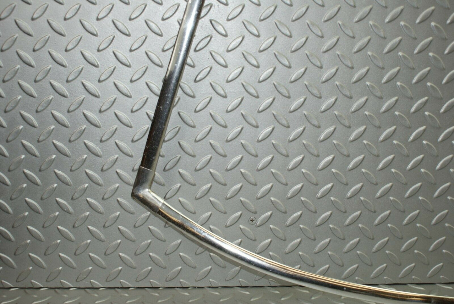 2922 Mercedes-Benz C123 280CE Coupe Front Windscreen Chrome Trim
