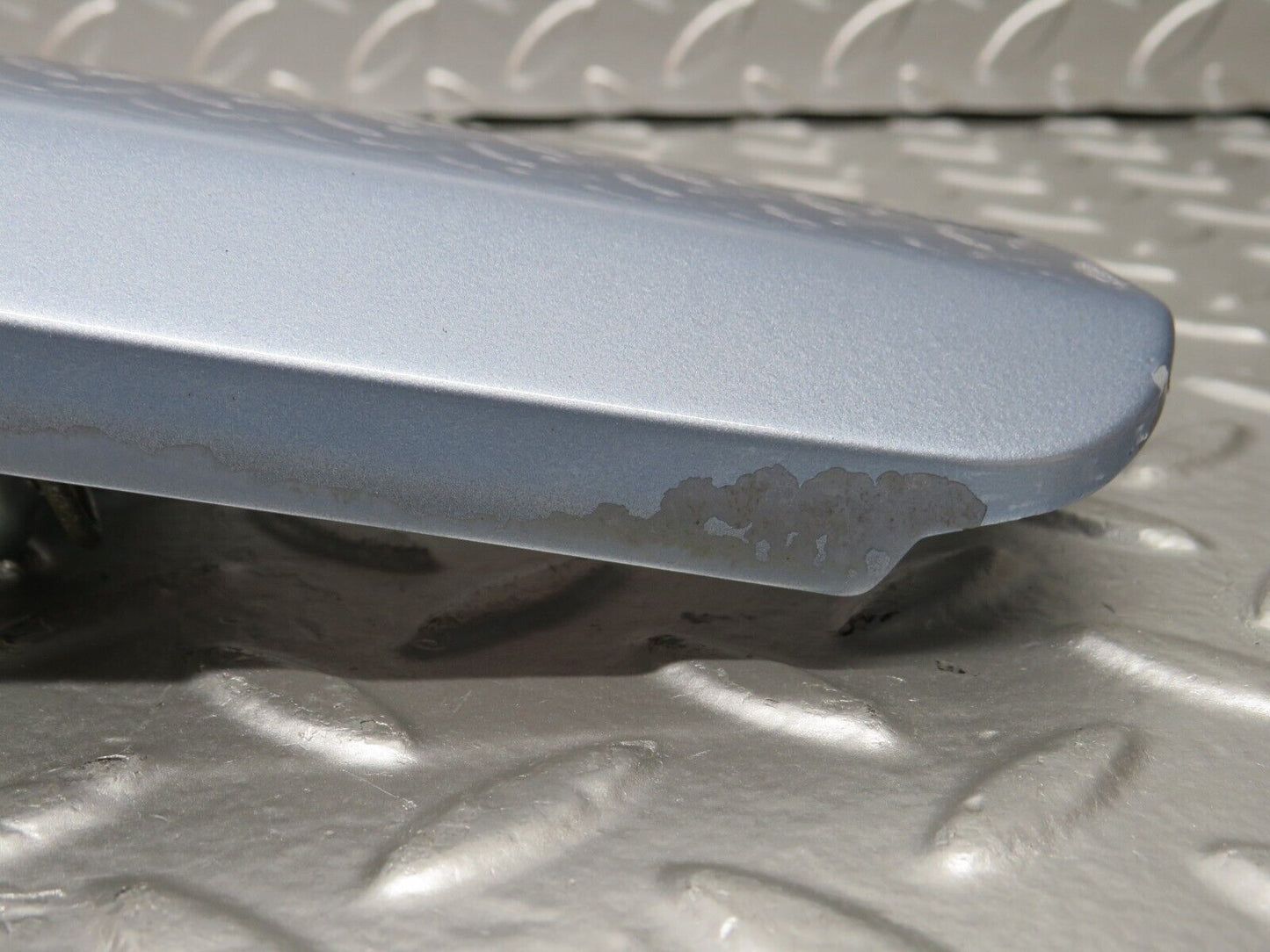 25158 Mercedes-Benz W201 190D Fuel Tank Flap Cap 2015840039