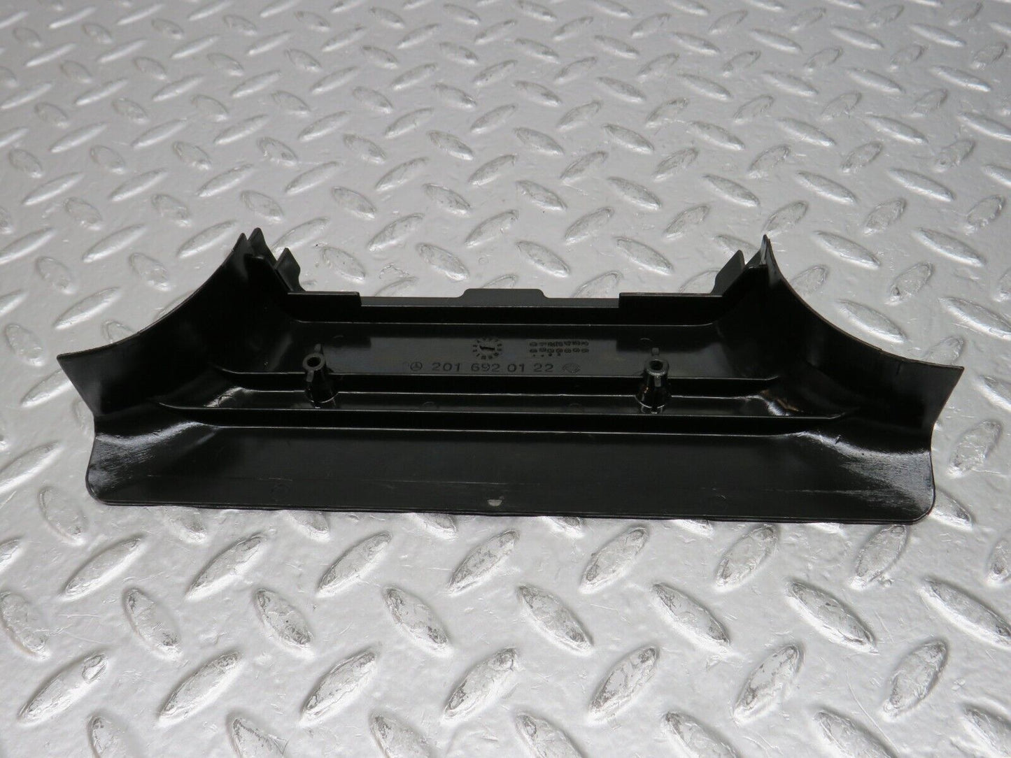 31685 Mercedes-Benz W201 190LE 1.8L B Pillar Bottom Cover Left Black 2016920122