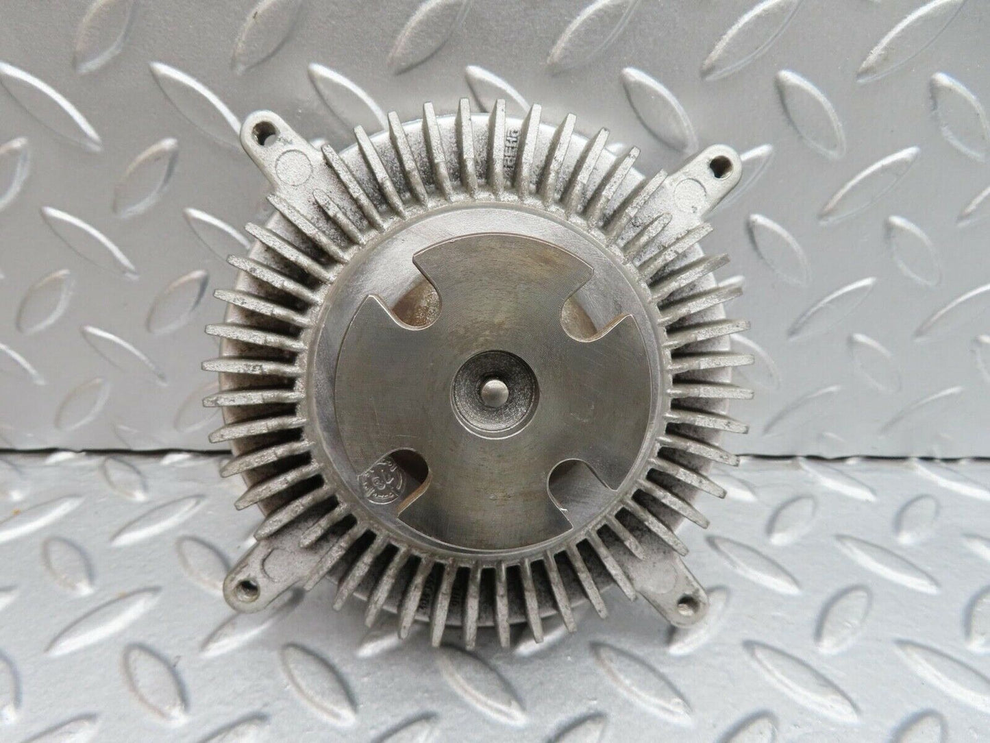 14409 Mercedes-Benz W116 350SE Engine Cooling Fan Clutch 1162000122