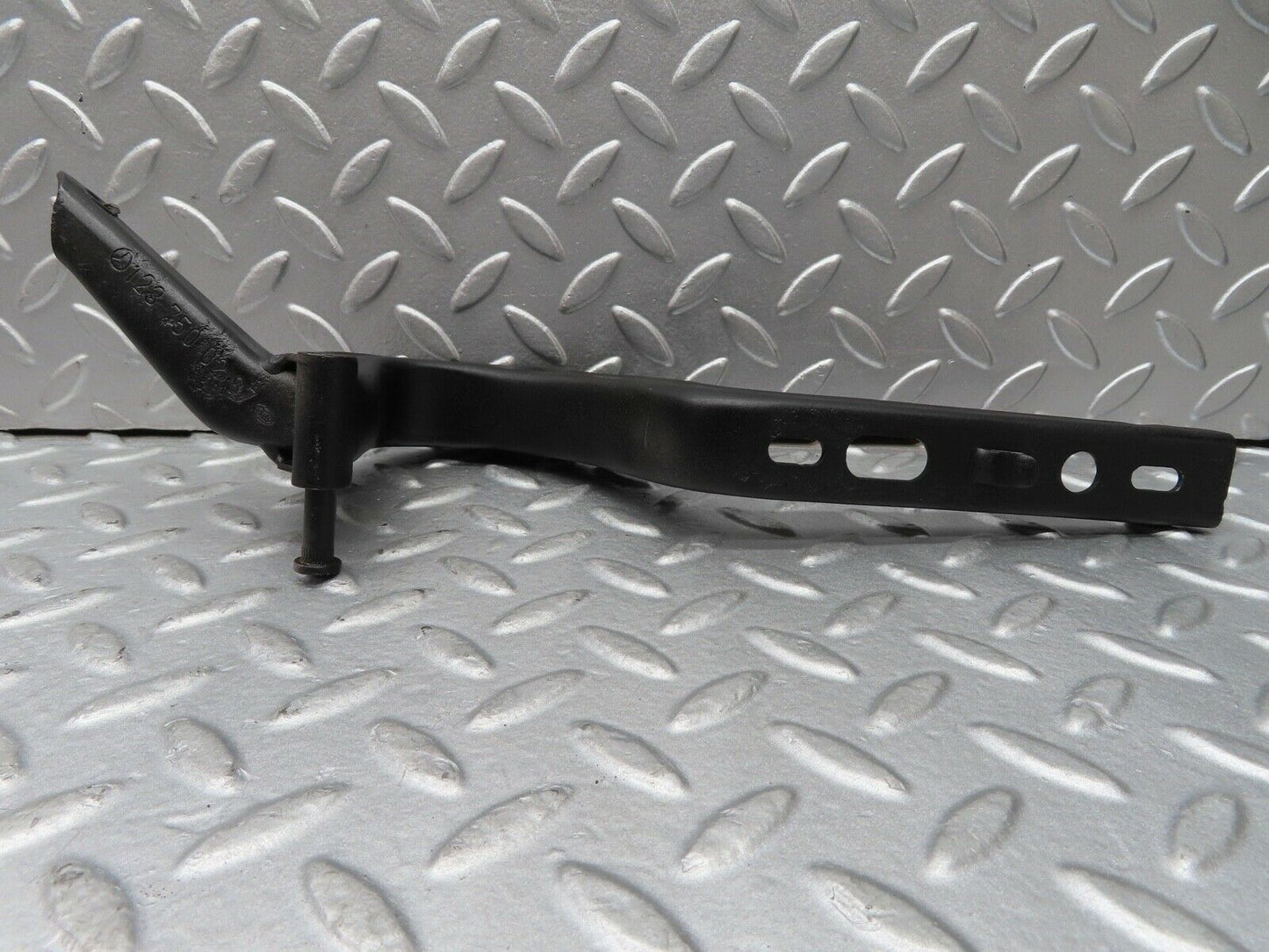 16921 Mercedes-Benz C123 280CE Coupe Trunk Lid Hinge Right Side 1237500287