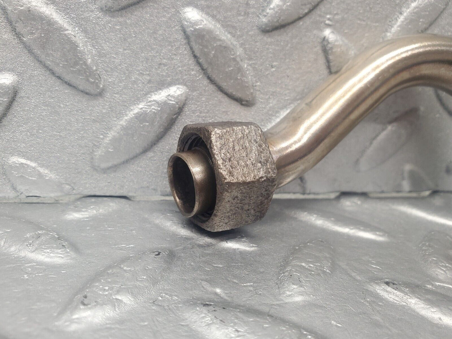 46033 Mercedes-Benz W126 420SE EGR Valve Hose Pipe