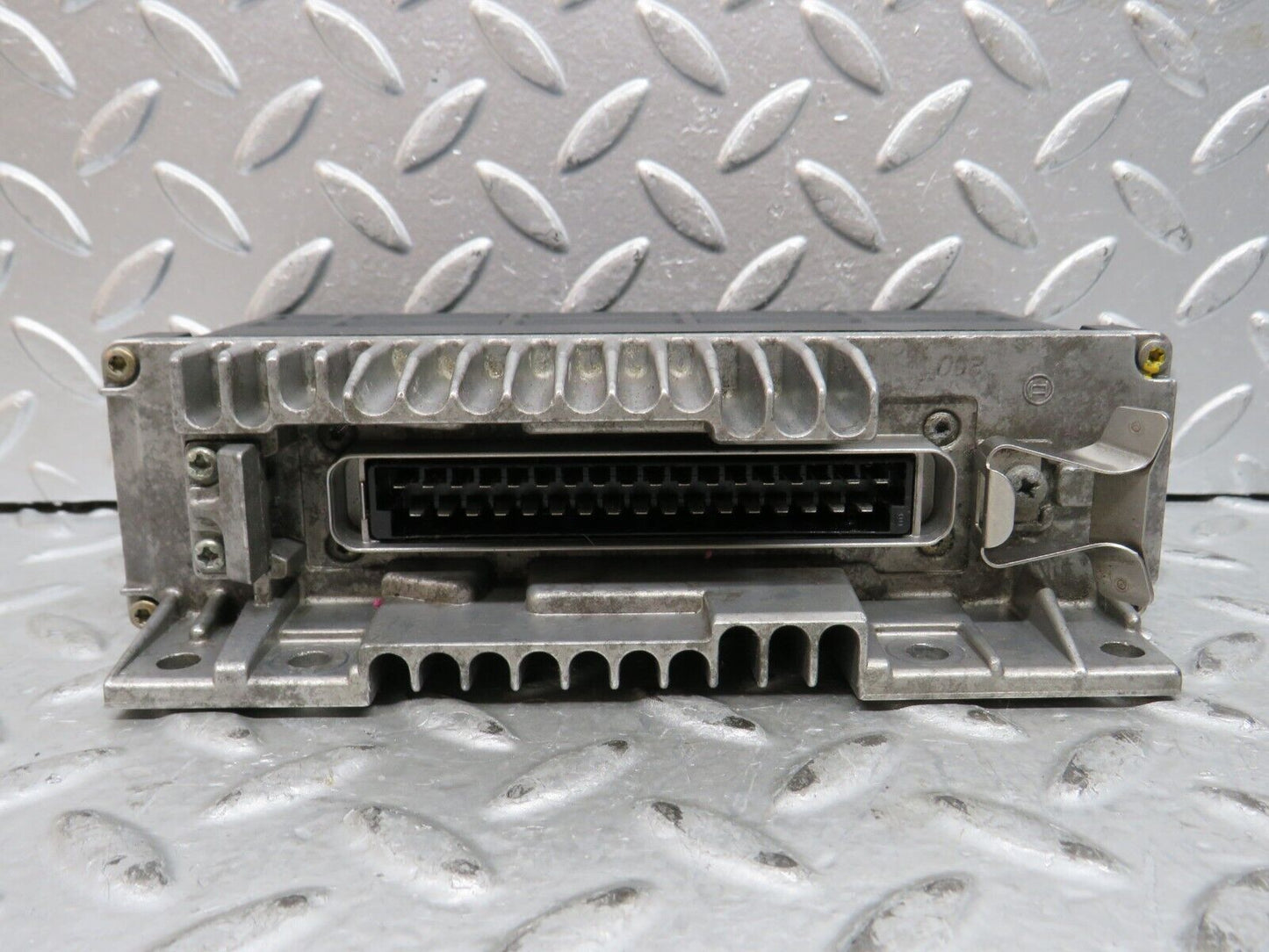 29063 Mercedes-Benz C124 320 Coupe ABS ASR Control Unit Bosch 0135458632 0265106080