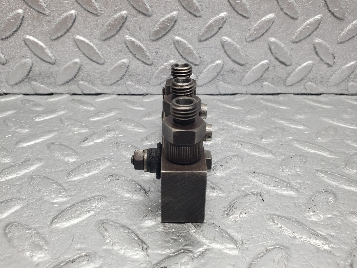 W112 injection distributor block used OEM