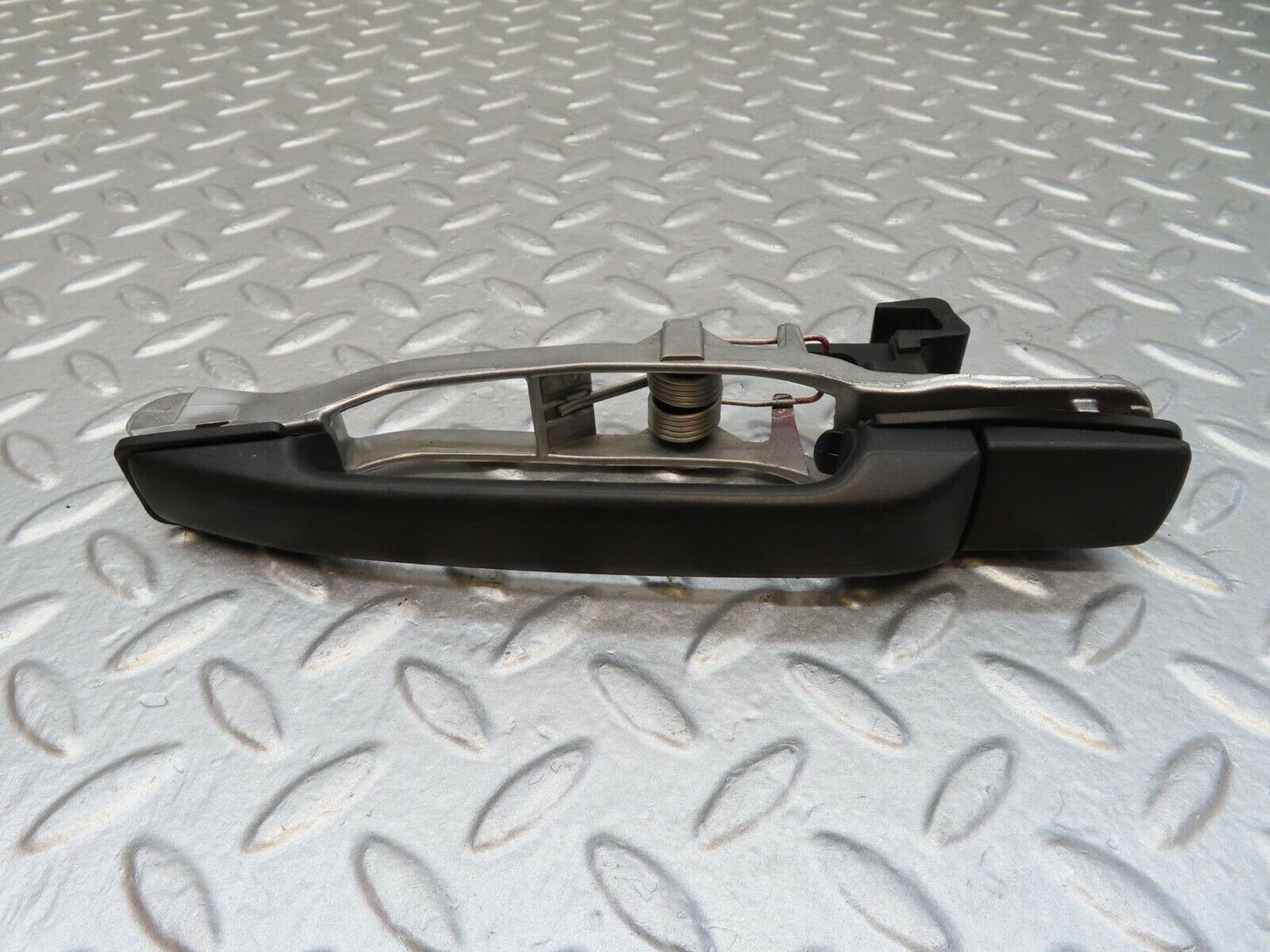 14785 Mercedes-Benz W201 190E Rear Right Exterior Door Handle