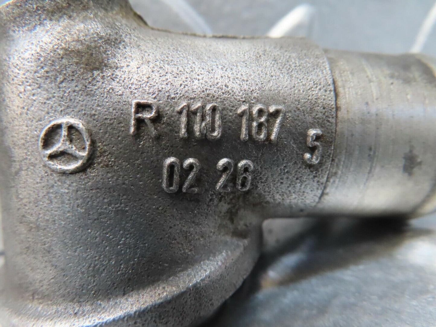 16033 Mercedes-Benz W123 280E Engine Oil Return Pipe 1101870226