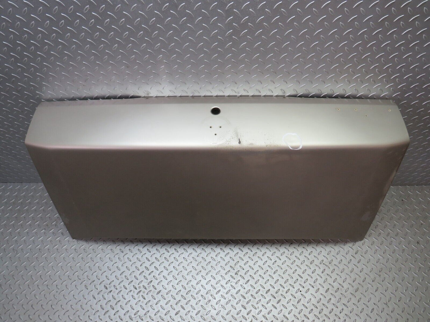 33840 Mercedes-Benz W201 190E 2.0L Boot Lid Trunk Door