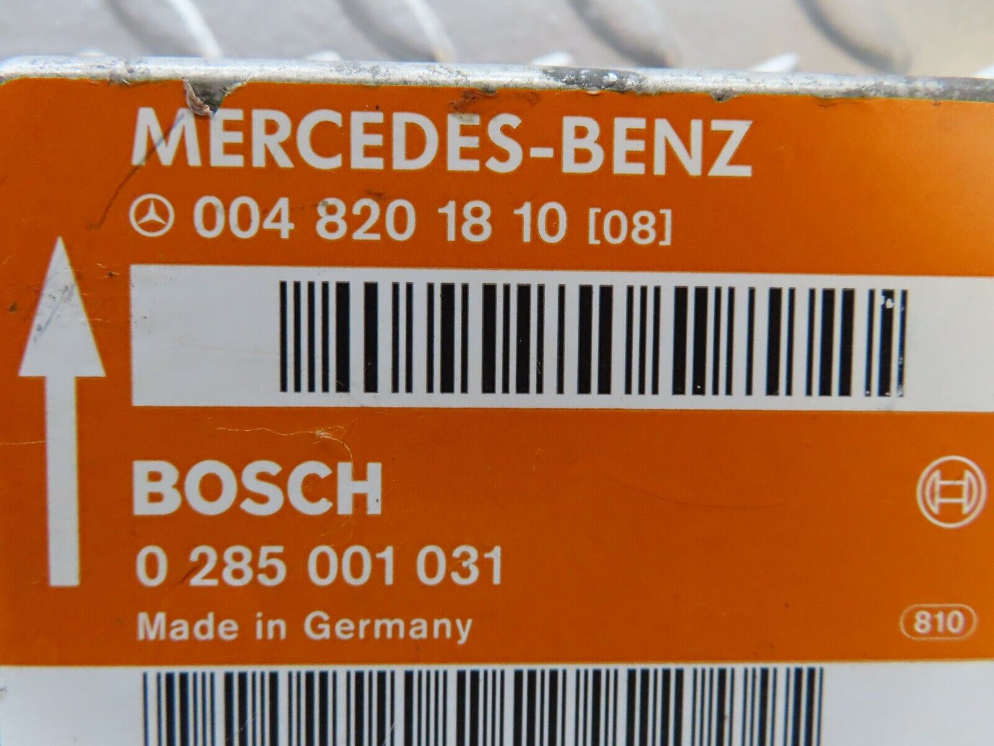 19914 Mercedes-Benz R129 300SL Coupe Crash Sensor Bosch 0285001031