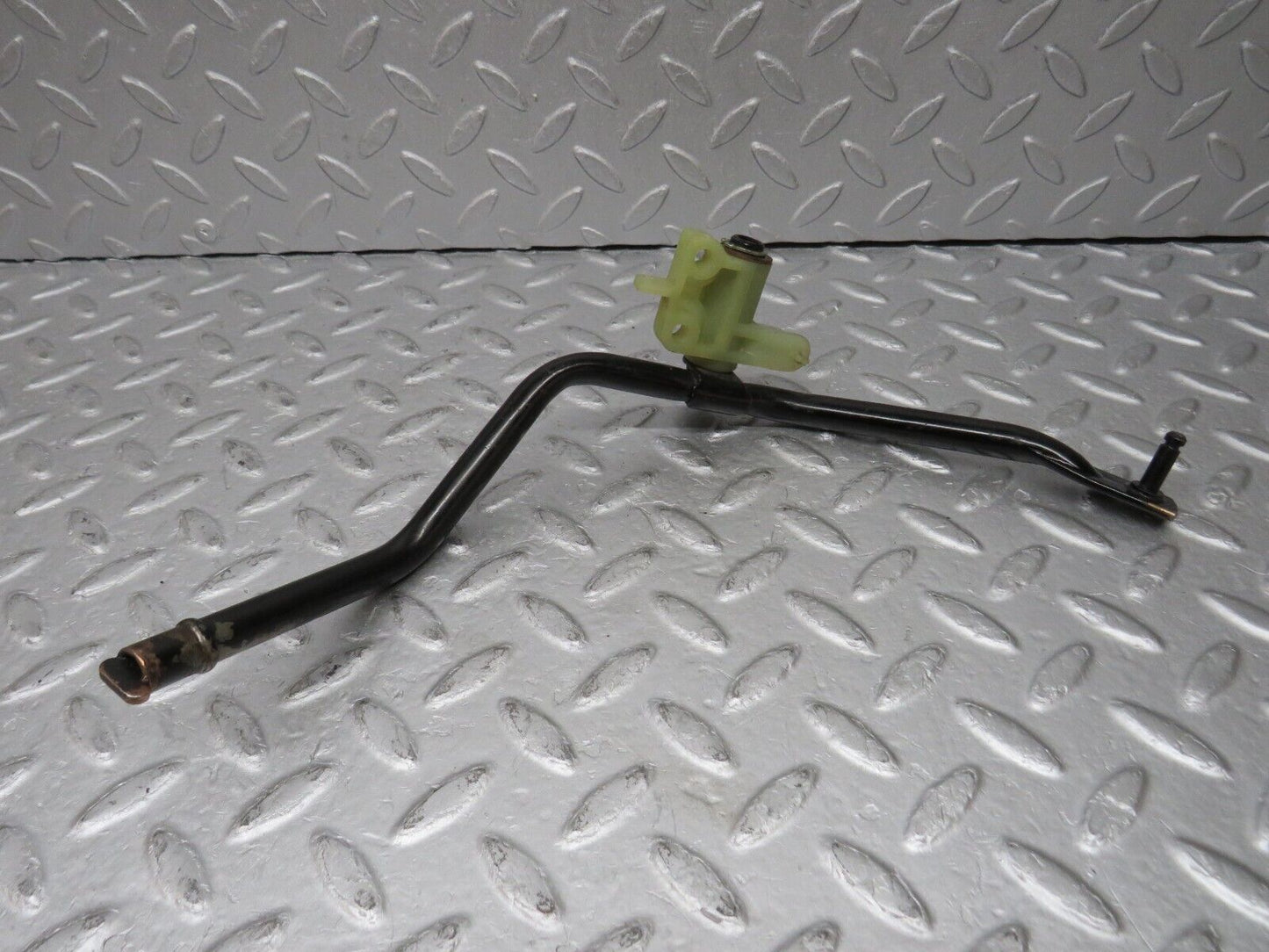 36711 Mercedes-Benz W201 190E 2.0L Accelerator Pedal Linkage 2013010218