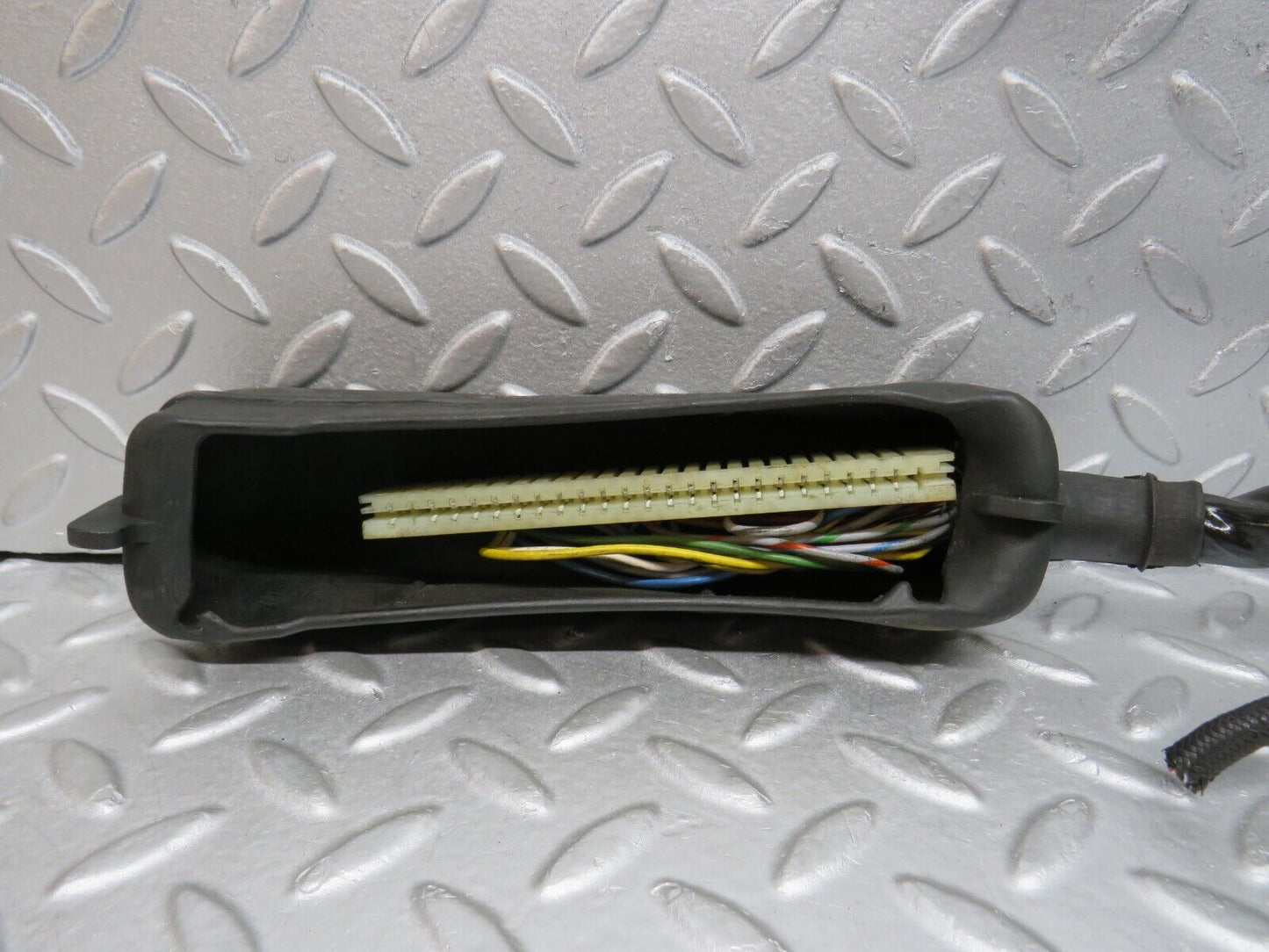 37576 Mercedes-Benz W109 300SEL ECU Wire Harness 0005451945