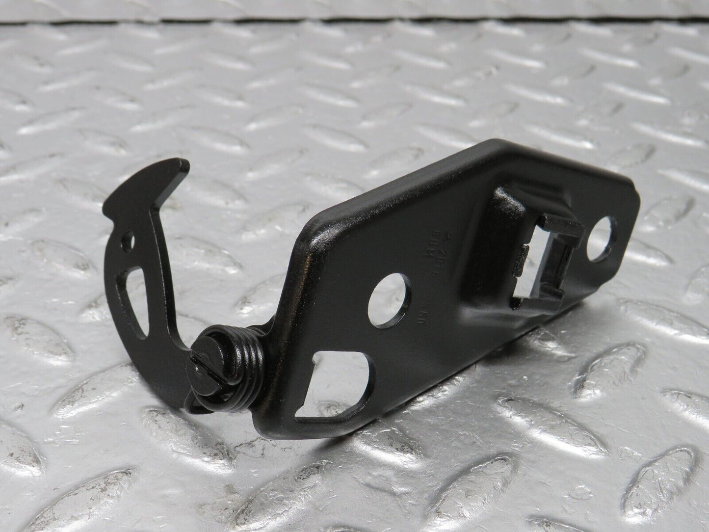 33788 Mercedes-Benz W201 190E 2.0L Bonnet Safety Latch 2018800560