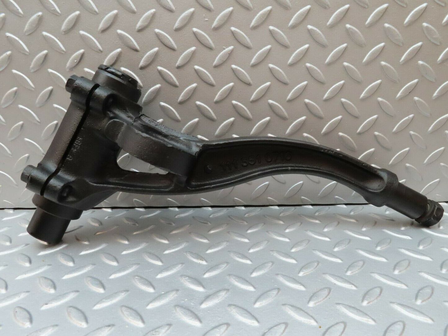 3602 Mercedes-Benz W108 280SE Differential Mounting Bracket 1113510716