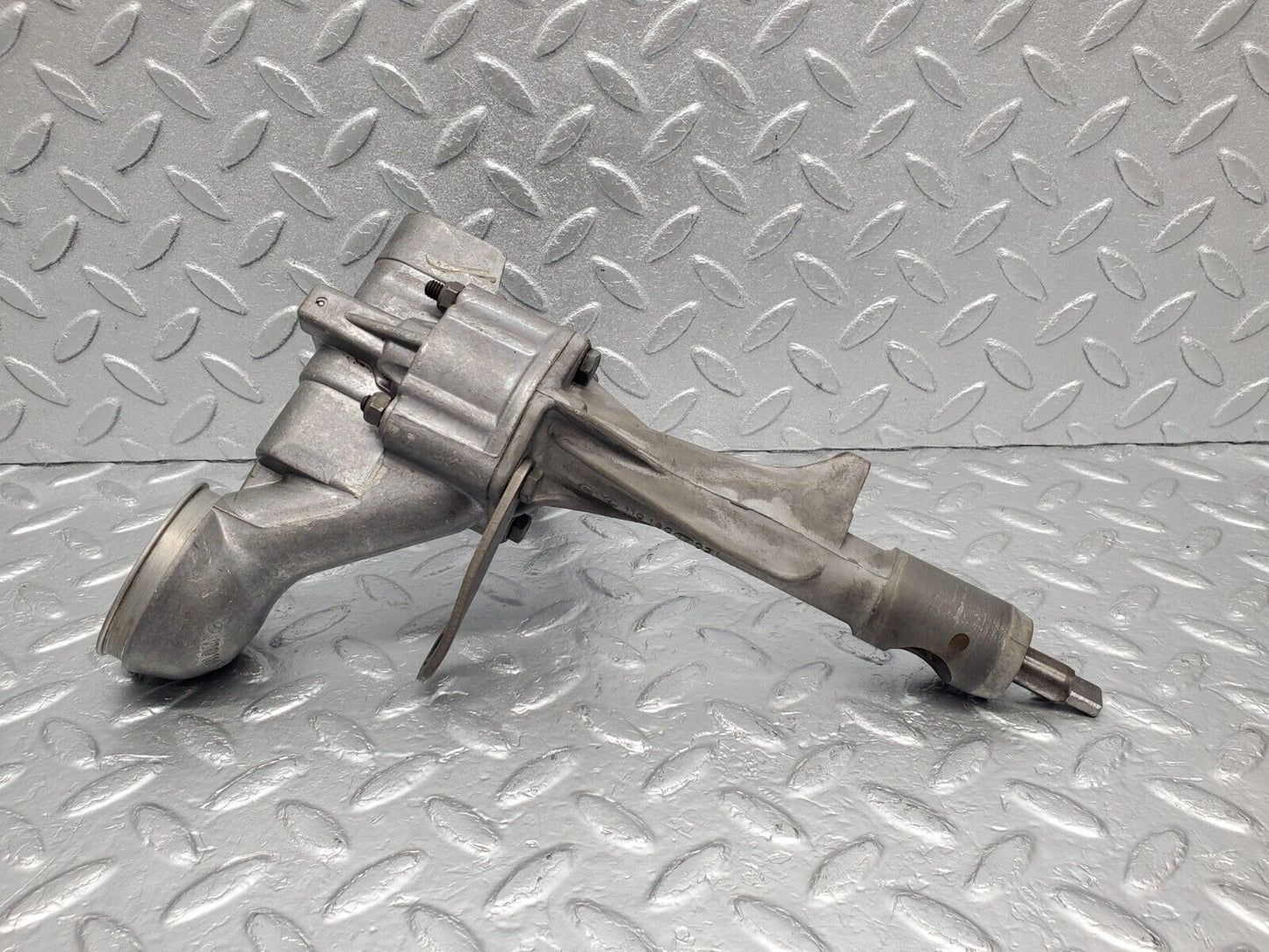46599 Mercedes-Benz C123 280CE Coupe Oil Pump 1101802103 1101801702