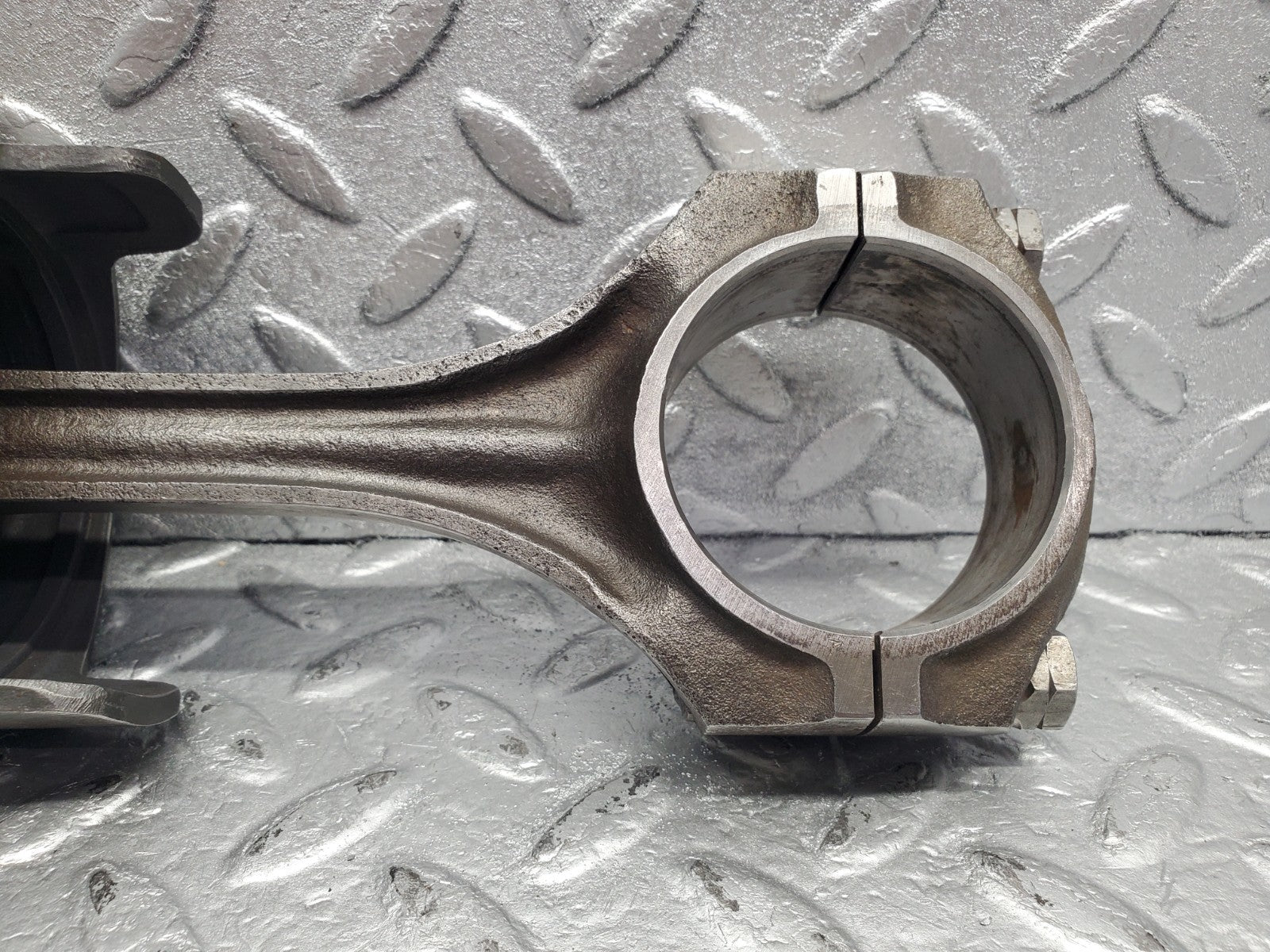 W112 piston with connecting rod used OEM
