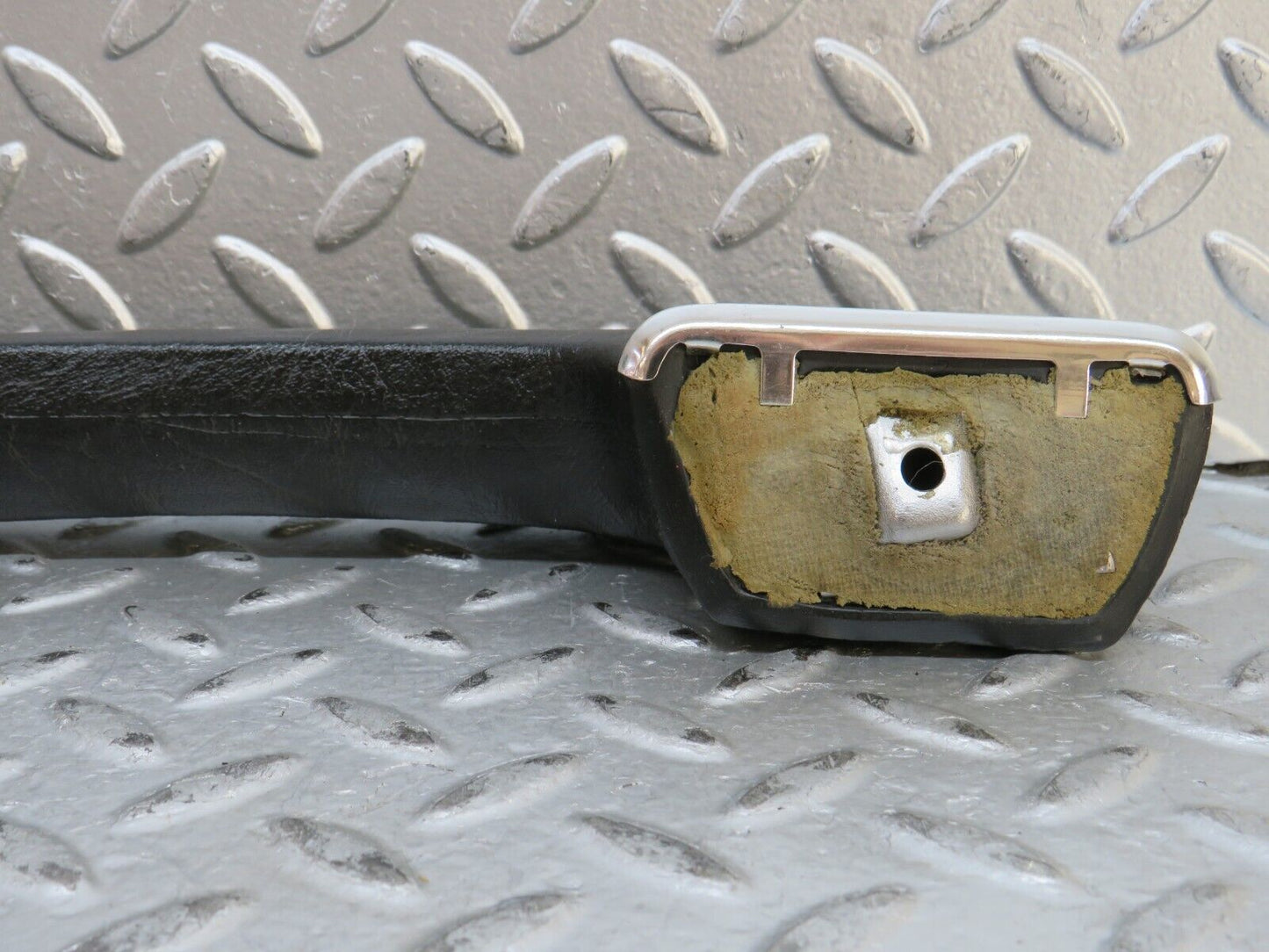 28260 Mercedes-Benz S123 240D Wagon Interior Door Handle Front Left Black