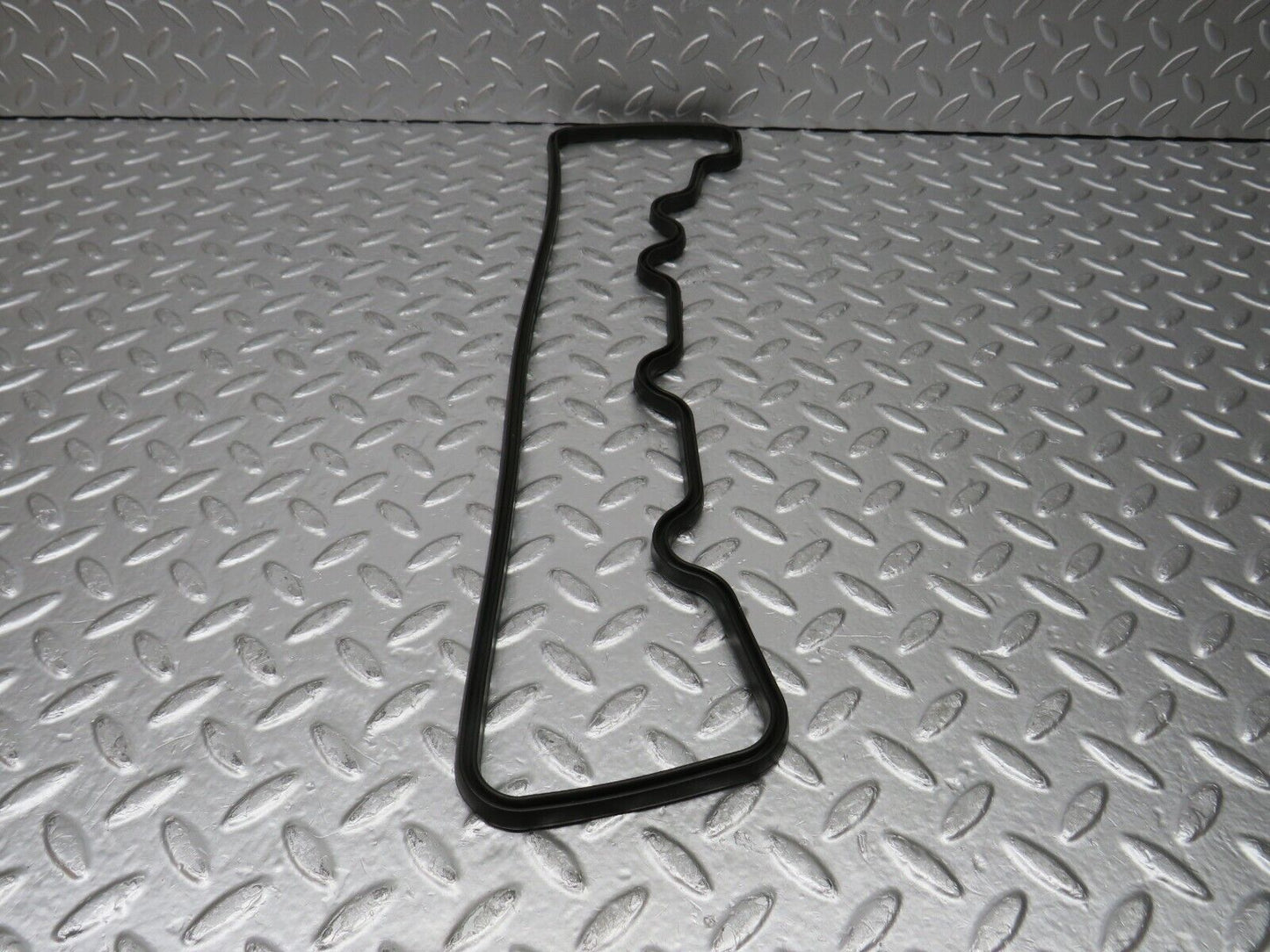 0109 Mercedes-Benz W116 350SE Valve Cover Gasket 1160161321