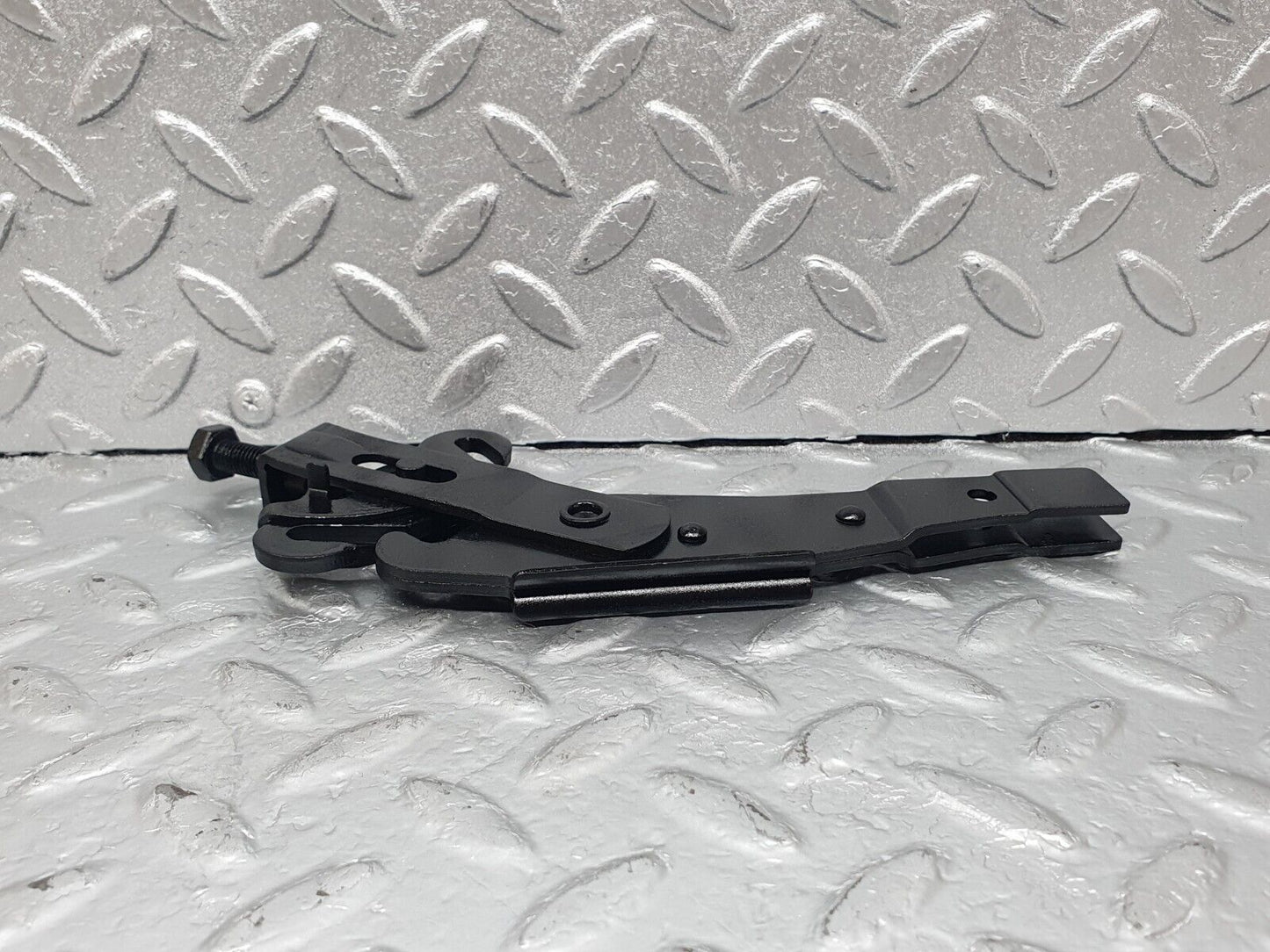 43635 Mercedes-Benz C126 380SEC Coupe Handbrake Adjusting Handbrake Regulator