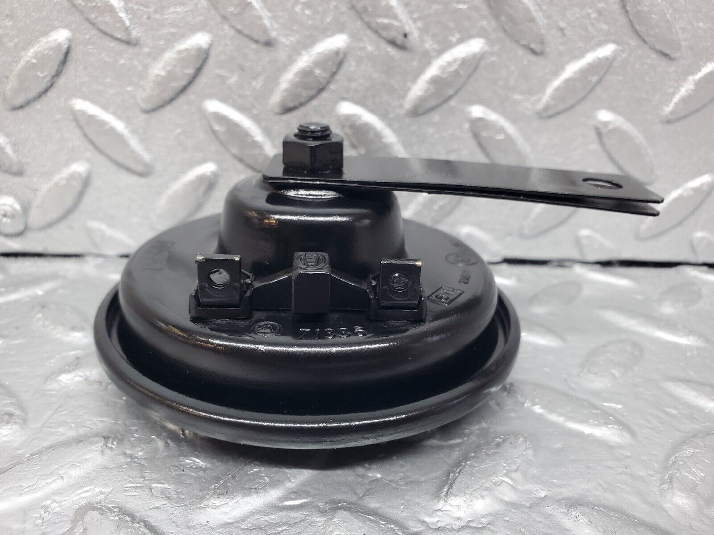 45205 Mercedes-Benz R129 300SL Coupe Horn 0035422720 002952