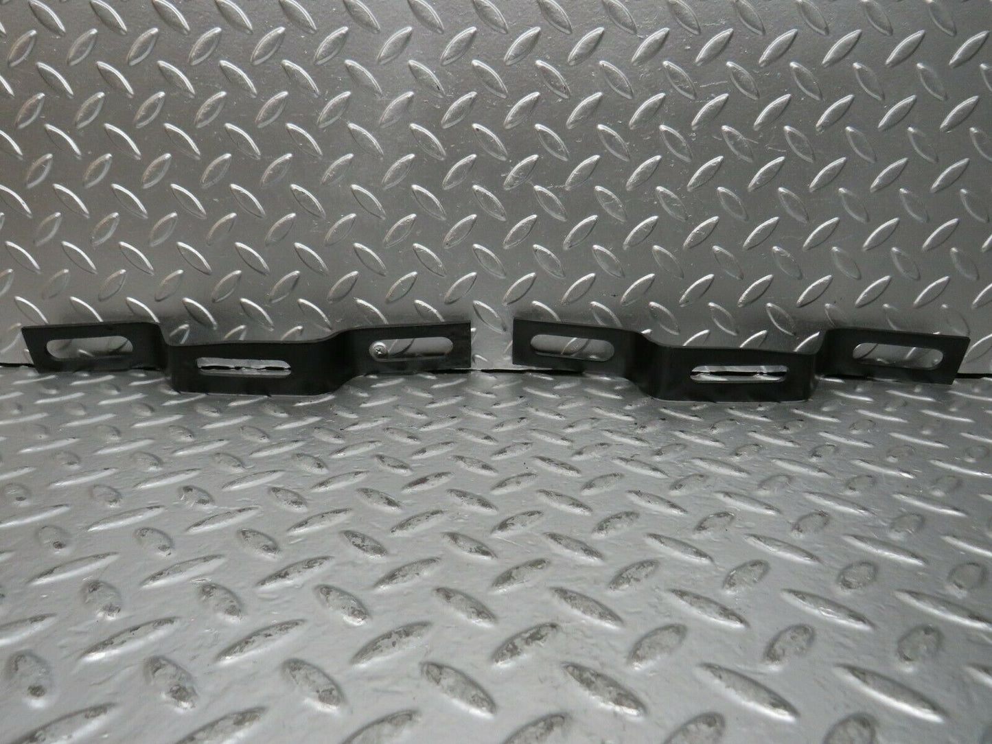 23751 Mercedes-Benz C107 450SLC Coupe Front Bumper Holder Bracket Pair