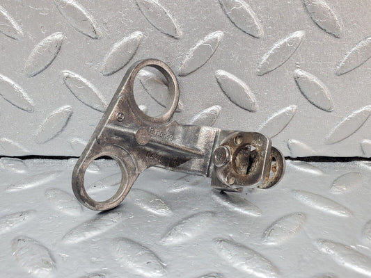 44538 Mercedes-Benz W123 280E Crankshaft Sensor Holder Bracket 1101530440