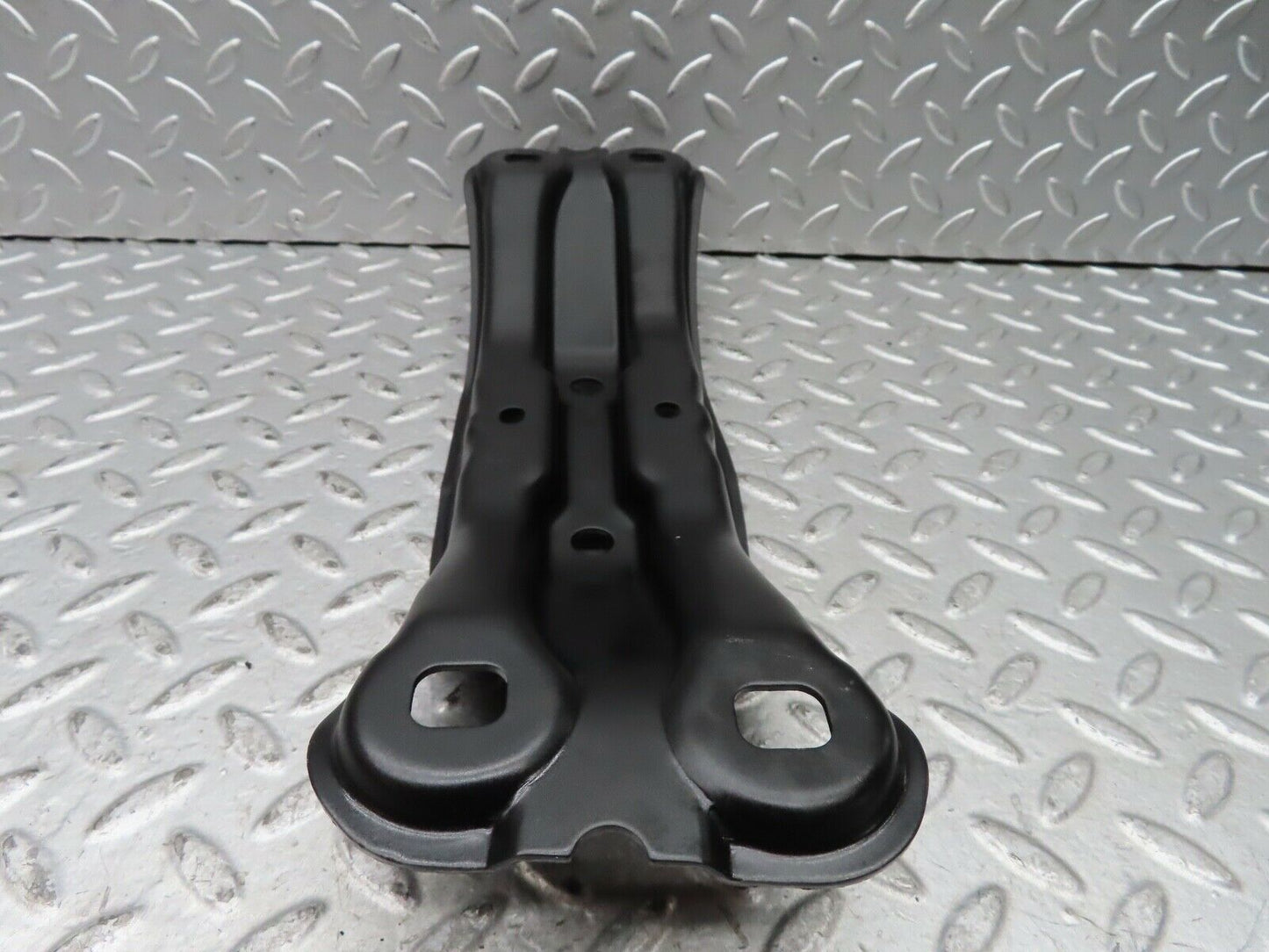 19691 Mercedes-Benz C140 CL420 Coupe Gearbox Mount Bracket 1402420901