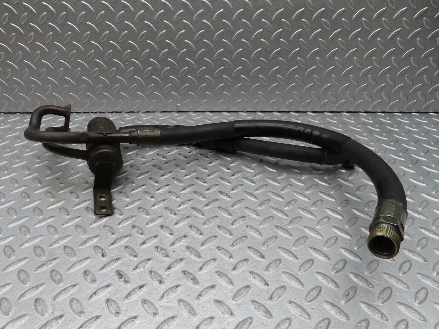 17083 Mercedes-Benz C107 380SLC Air Condition Compressor Hose Pipe