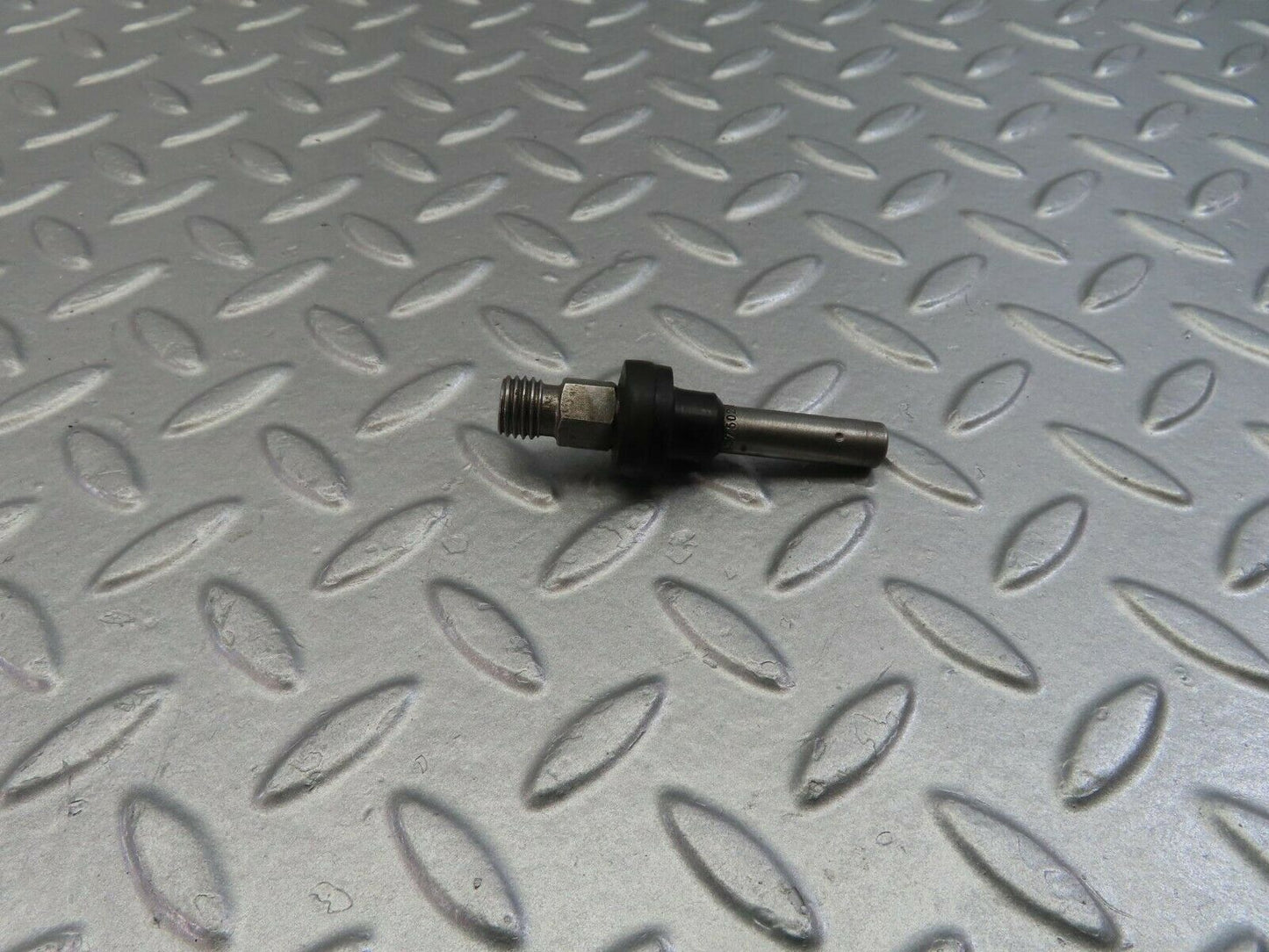 9800 Mercedes-Benz C123 280CE Coupe Fuel Injector Bosch 0437502010