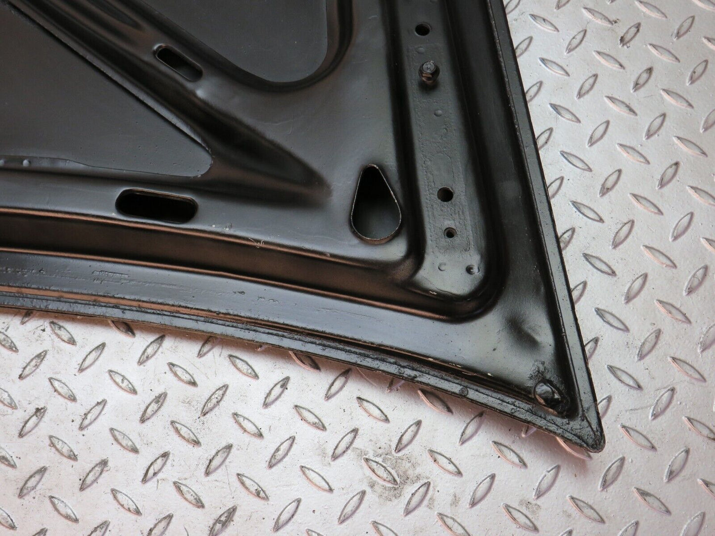 0117 Mercedes-Benz W116 350SE Boot Lid