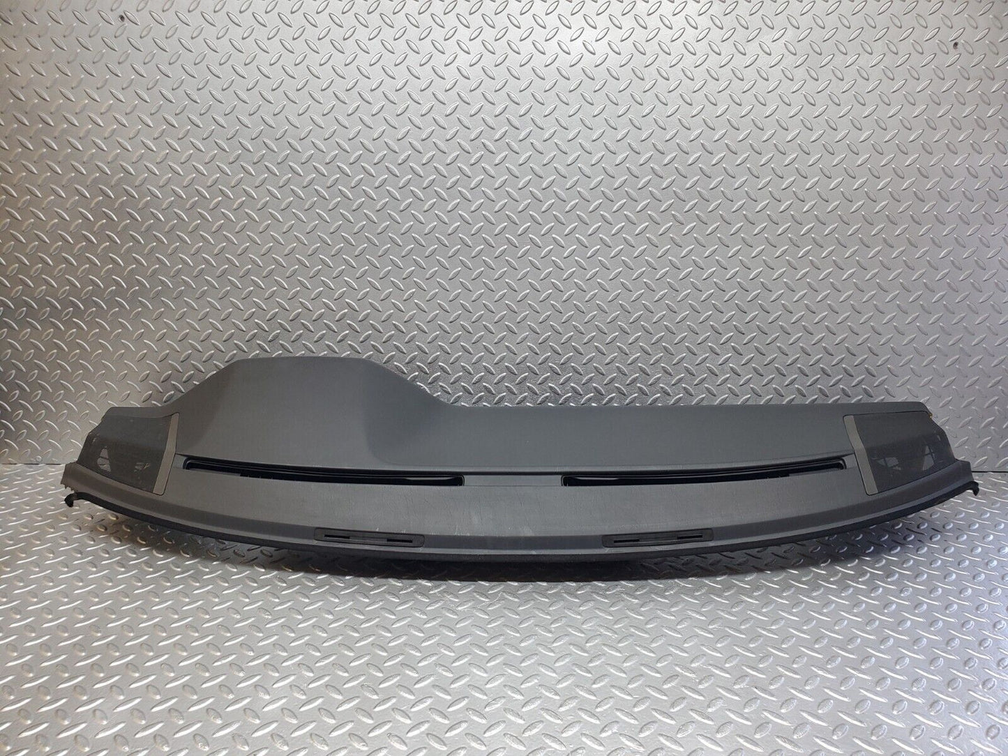 44690 Mercedes-Benz W124 220E Dashboard Black