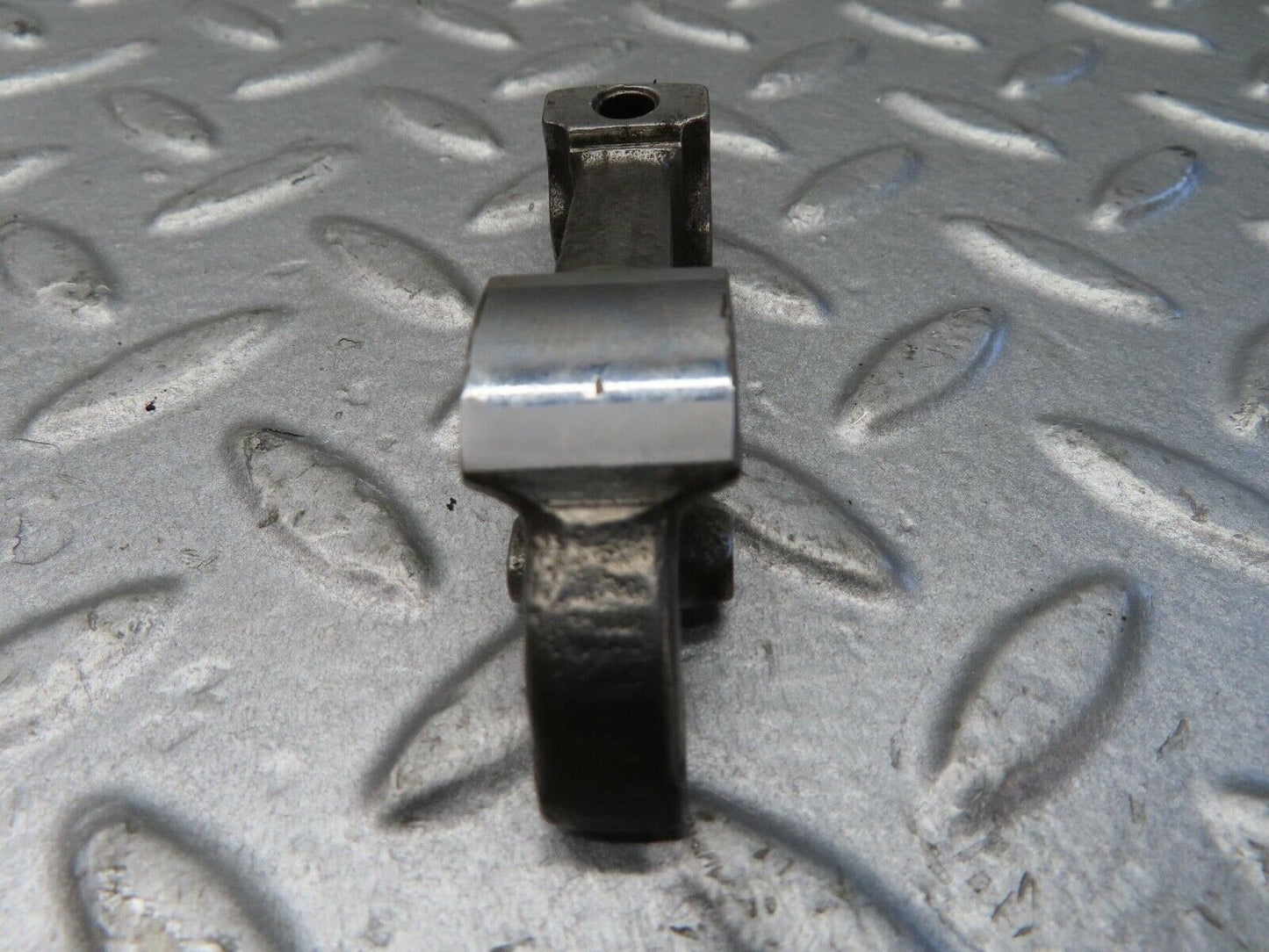 13374 Mercedes-Benz W111 230S Valve Rocker Arm With Retaining Spring