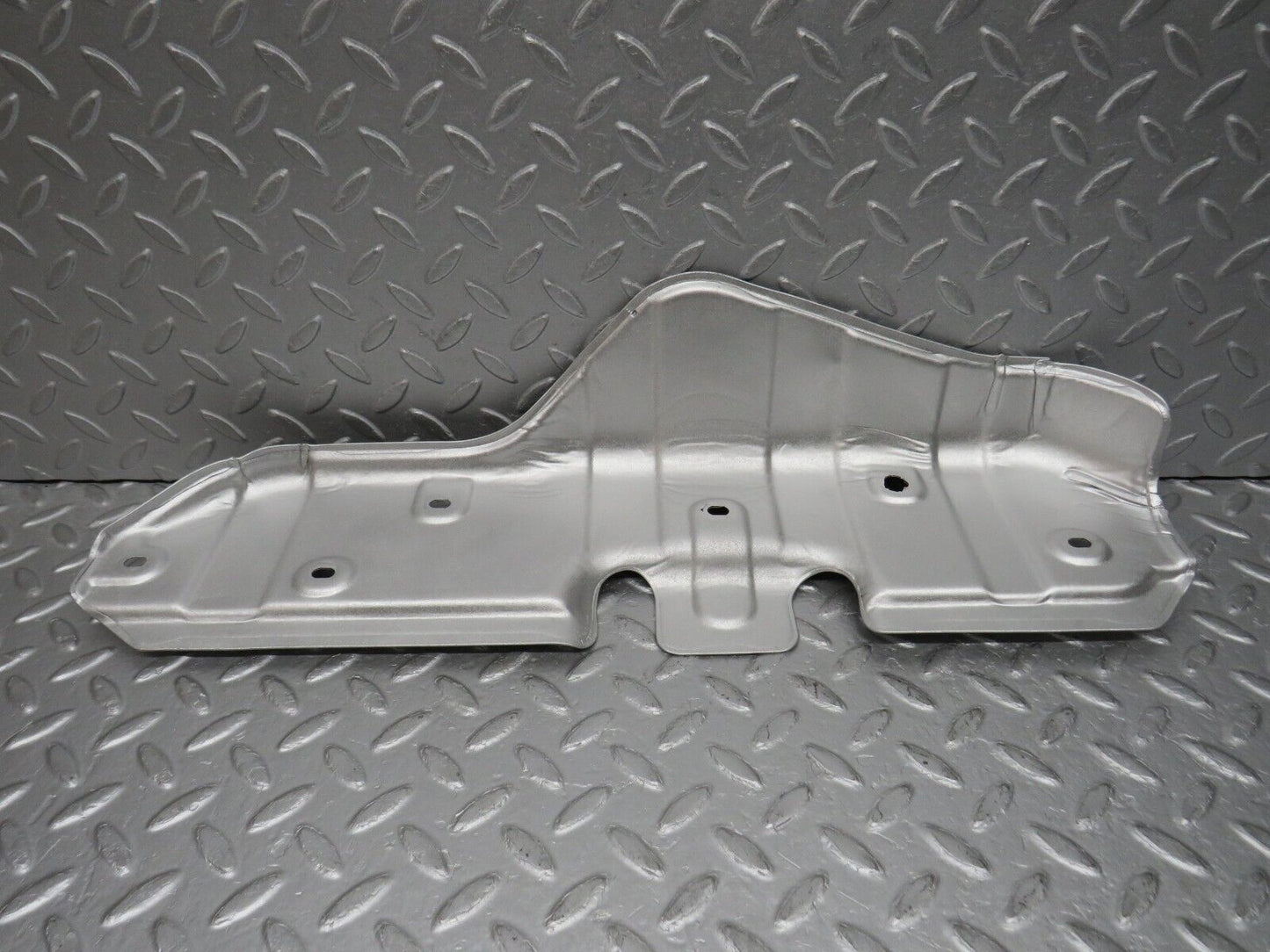 38133 Mercedes-Benz A124 320E Cabriolet Exhaust Manifold Heat Shield 1041421220