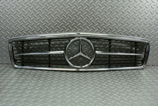 2711 Mercedes-Benz C107 350SLC Coupe Bonnet Grill Chrome