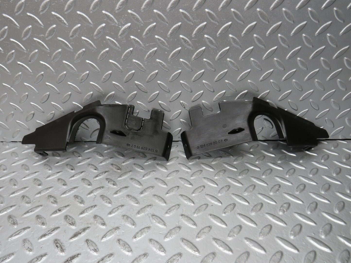30288 Mercedes-Benz W124 230E Headlight Frame Covers 1246281907 1246282007