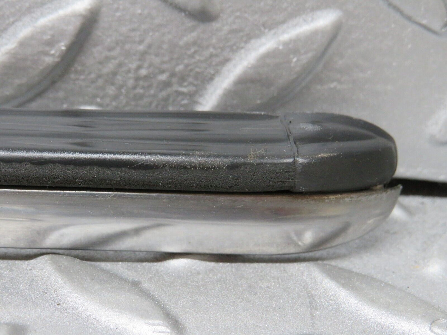 37440 Mercedes-Benz W109 300SEL Front Left Fender Wing Centre Moulding Trim