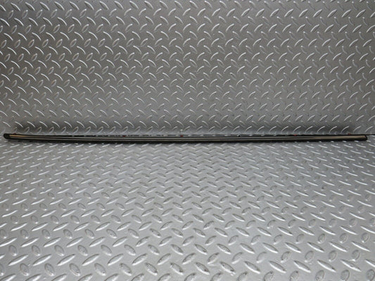 27960 Mercedes-Benz W123 280E Front Left Fender Wing Centre Moulding Trim