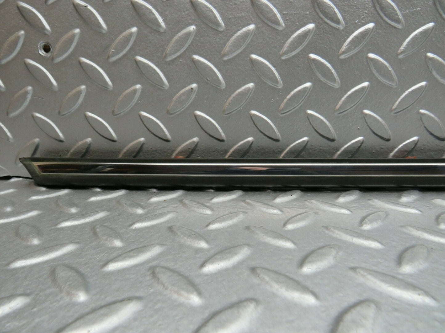 23001 Mercedes-Benz C123 230CE Coupe Left Door Centre Moulding Trim