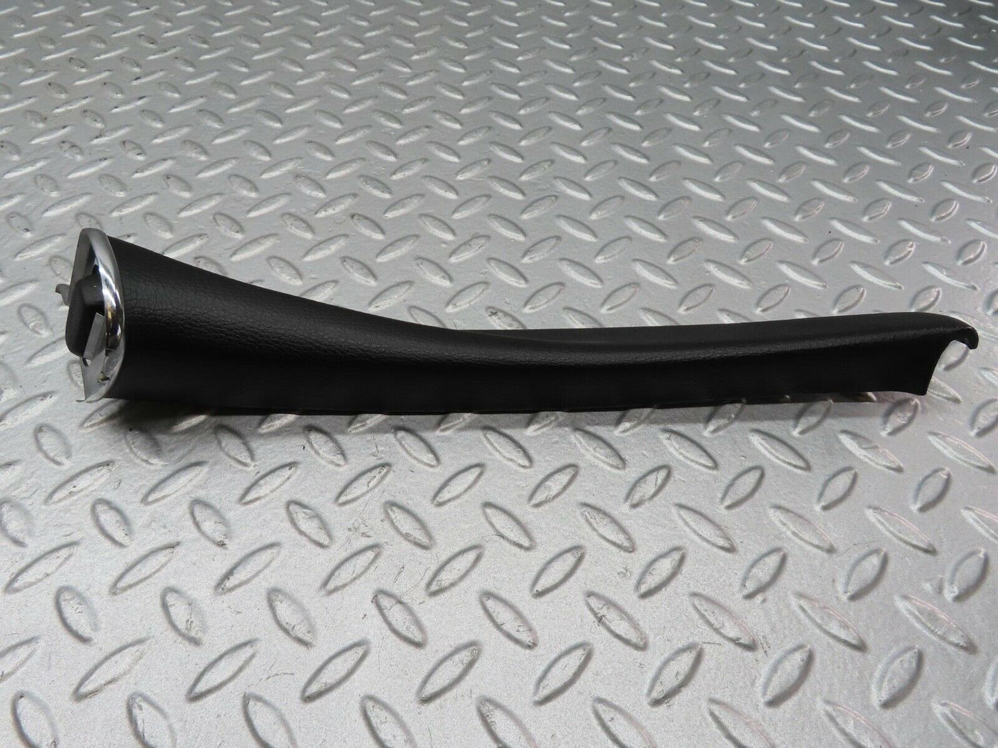 14224 Mercedes-Benz W116 350SE Front Left Door Trim Interior Black