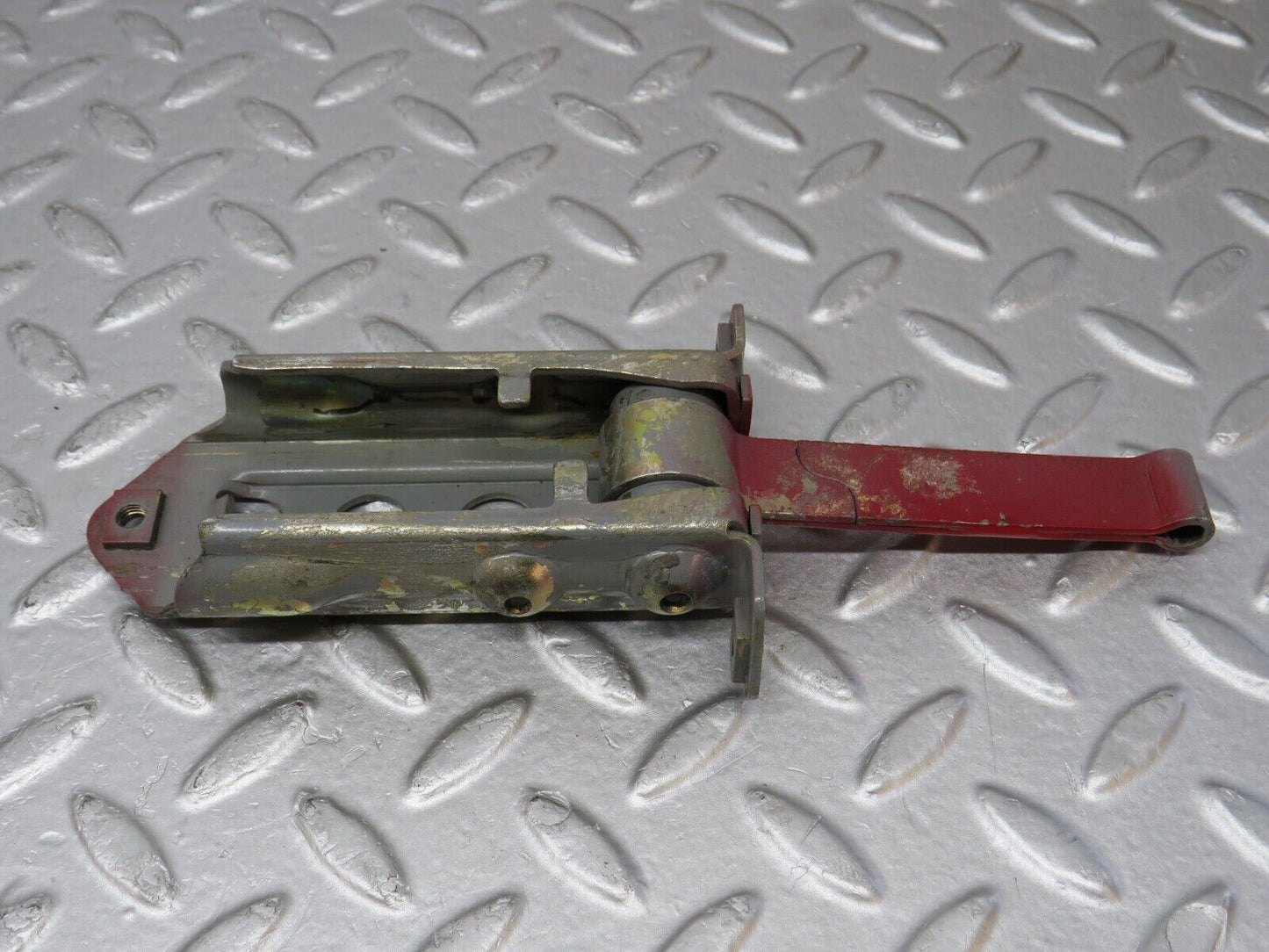 39018 Mercedes-Benz W201 190E 2.6L Door Safety Check Strap