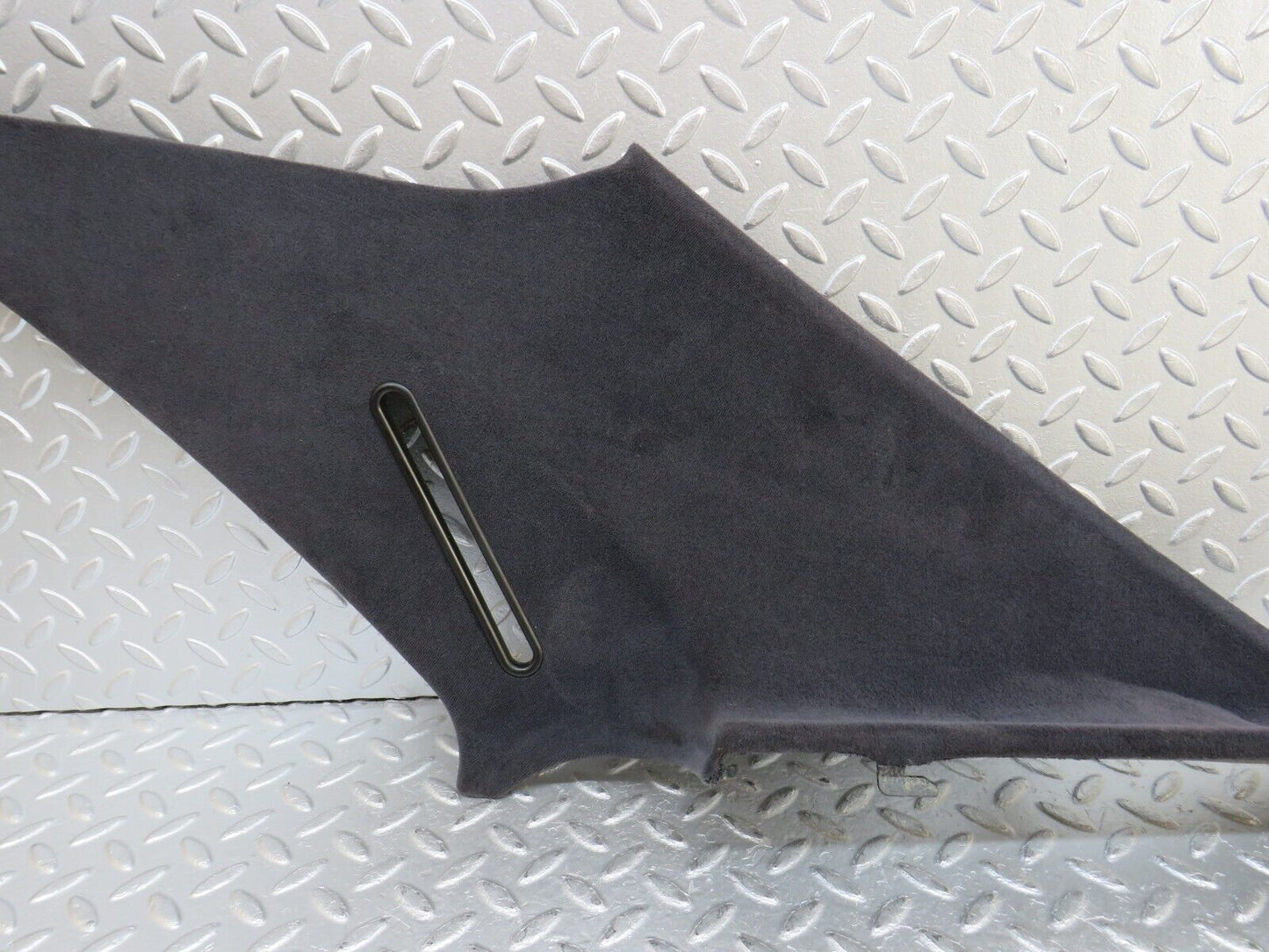 33221 Mercedes-Benz W202 C180 C Pillar Cover Panel Right Side Grey 2026950244