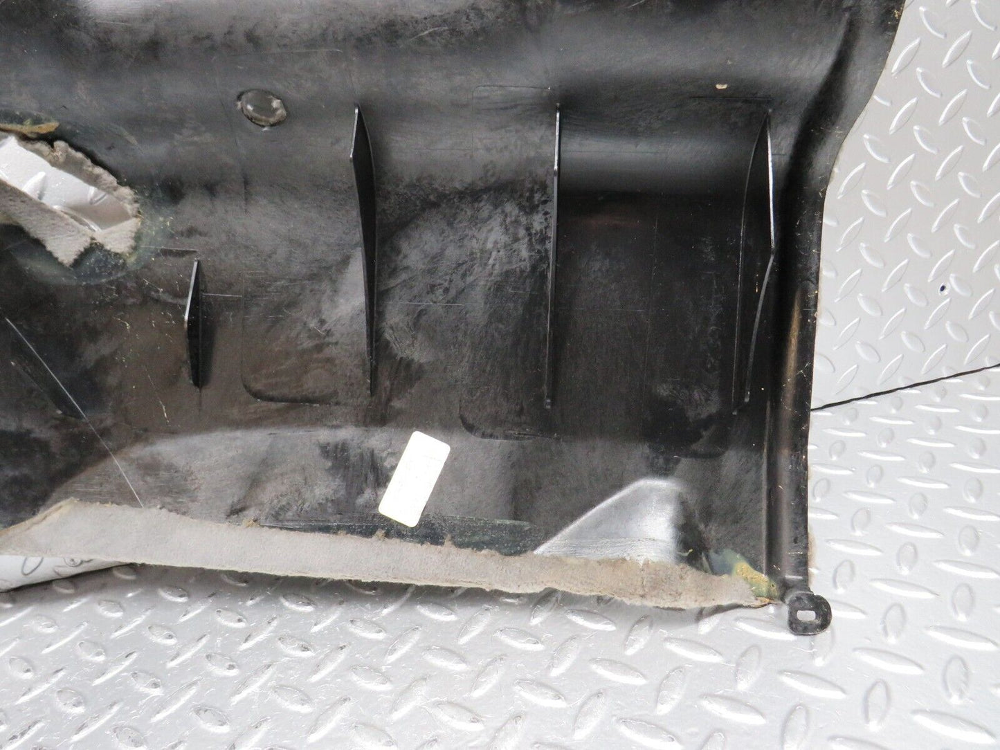 31192 Mercedes-Benz S124 220TE Wagon Trunk Panel Cover Left Grey 1246921389