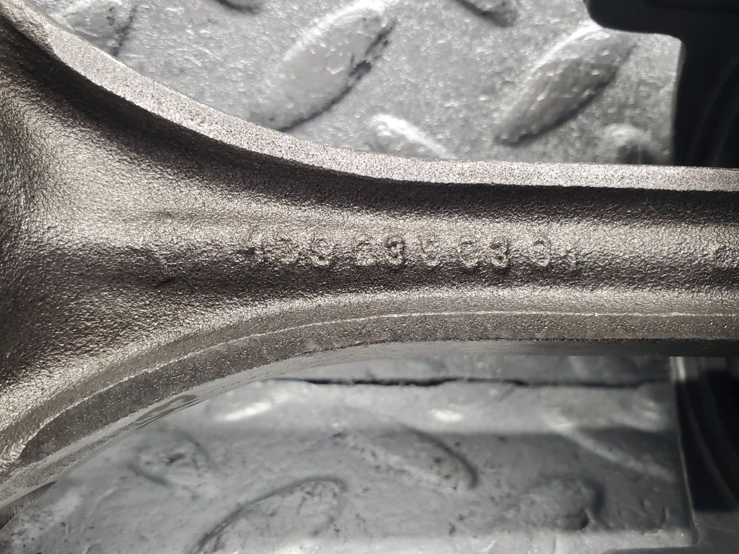 W112 piston and connecting rod used OEM