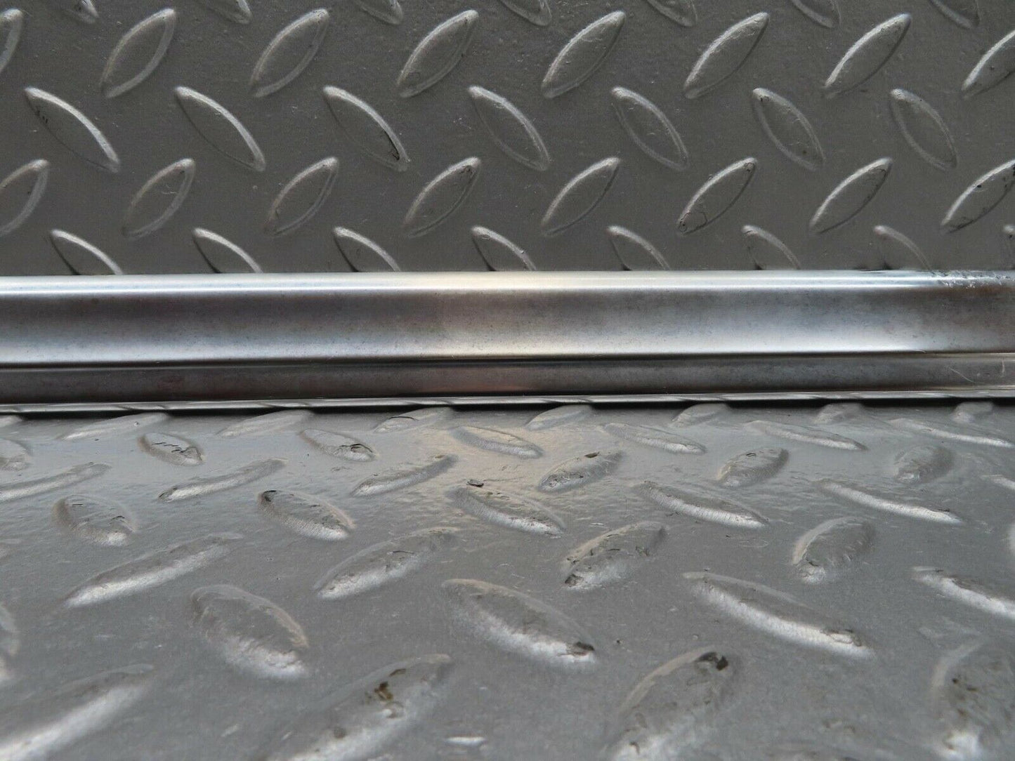 13029 Mercedes-Benz W111 220S Front Right Door Chrome Moulding Trim