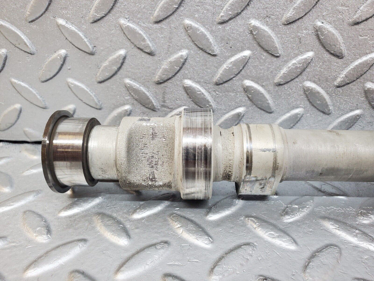 45432 Mercedes-Benz 280E M110.988 Camshaft Exhaust Side 11078