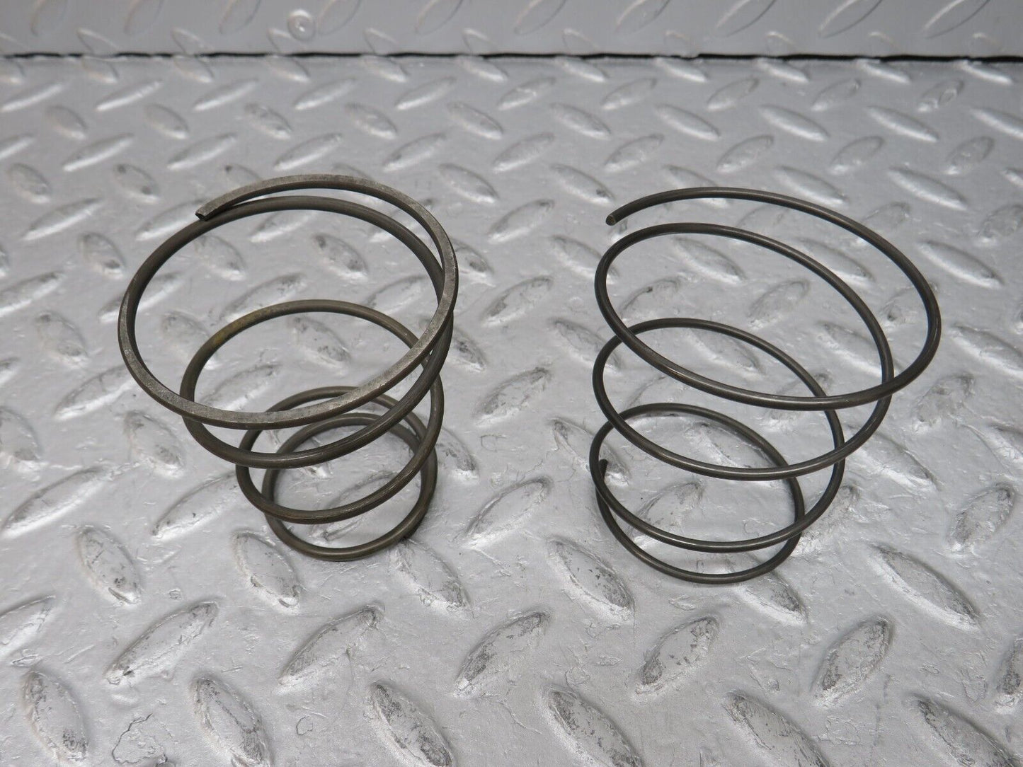 36421 Mercedes-Benz R107 450 Automatic Gearbox Piston Spring Set 722.002
