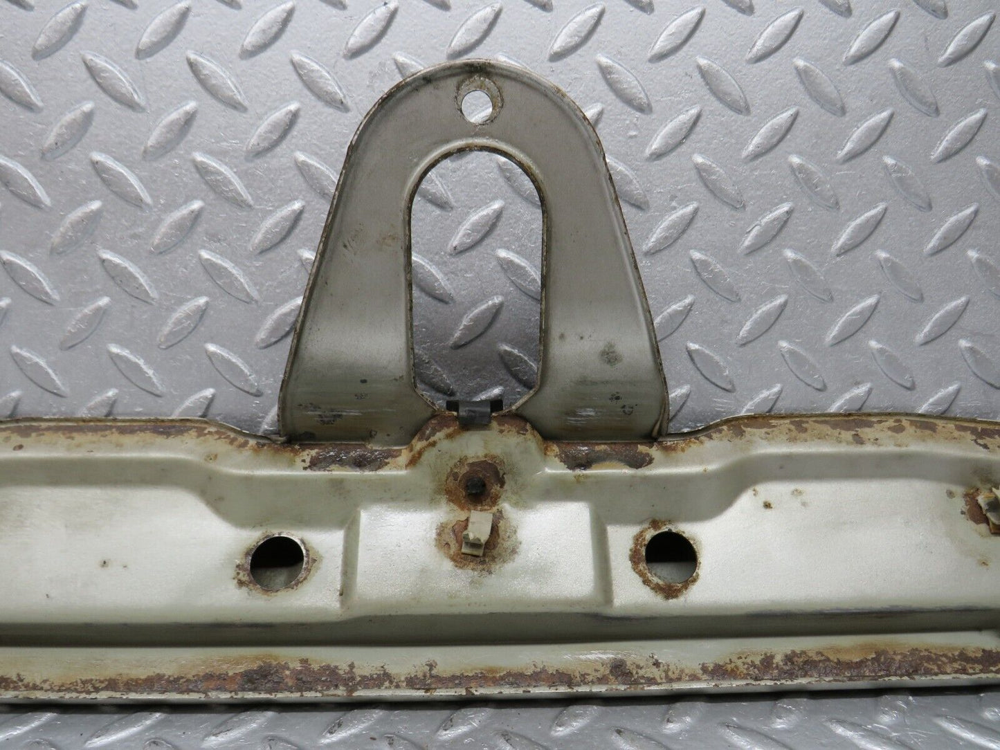 39440 Mercedes-Benz R129 320SL Coupe Bonnet Lock Carrier Panel 2105844217