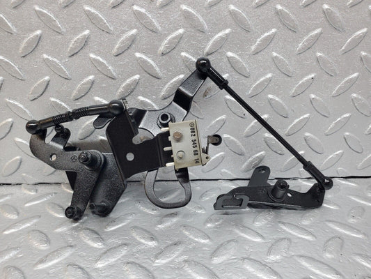 45210 Mercedes-Benz R129 300SL Coupe Throttle Linkage 0025456814