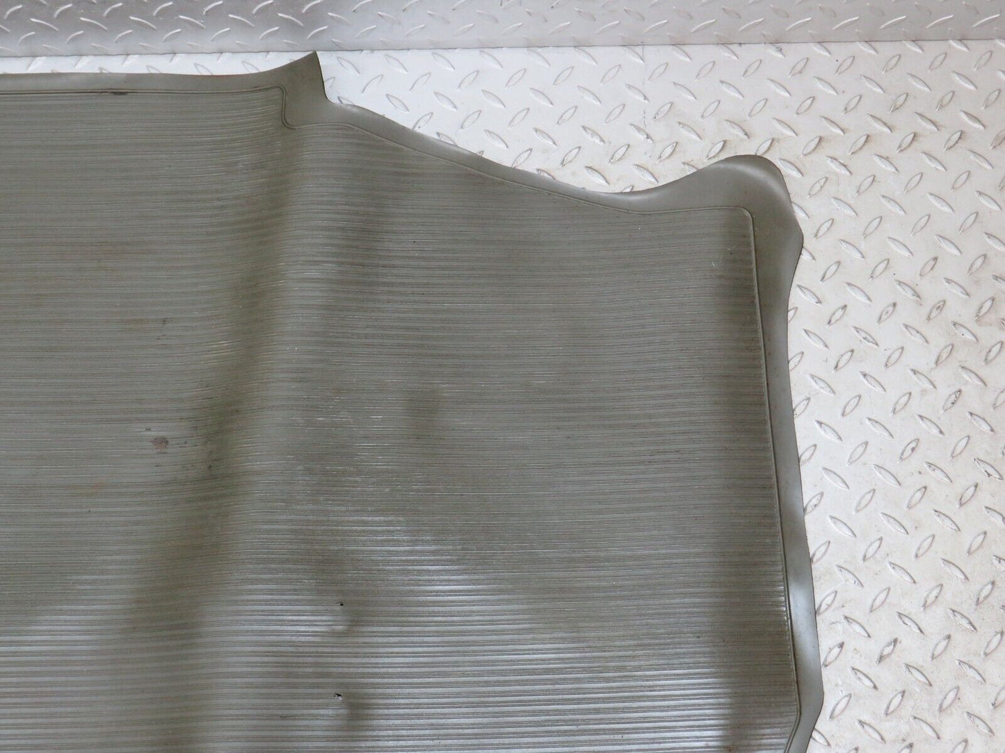 40493 Mercedes-Benz W110 230 Trunk Boot Floor Rubber Cover 1106840105
