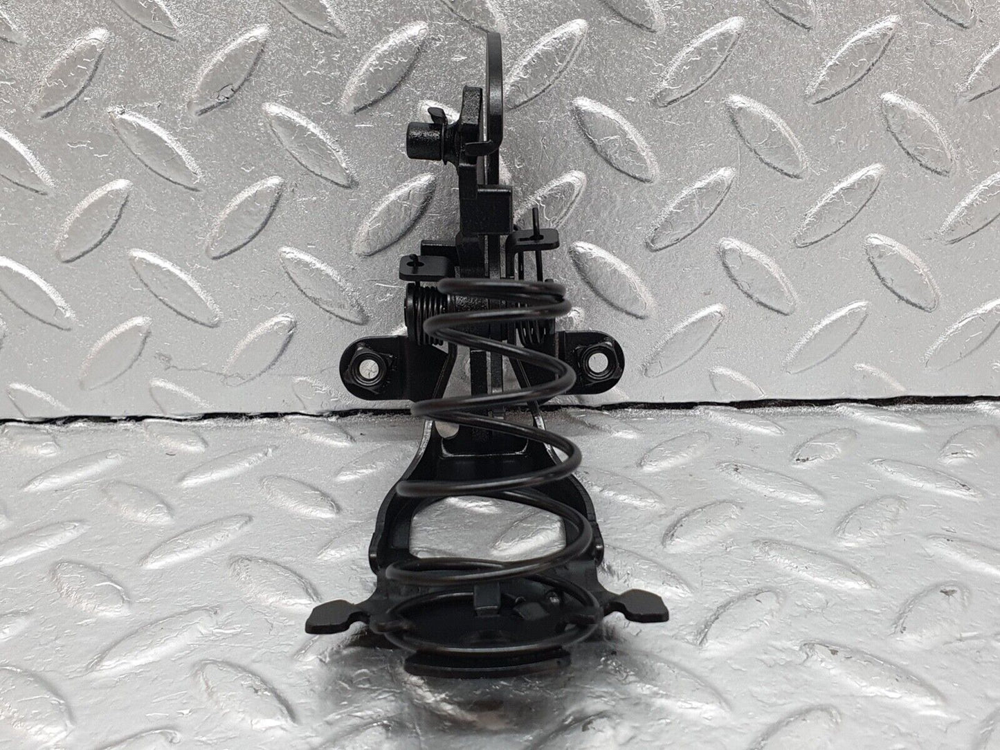 42017 Mercedes-Benz W202 C200 Bonnet Lock Latch